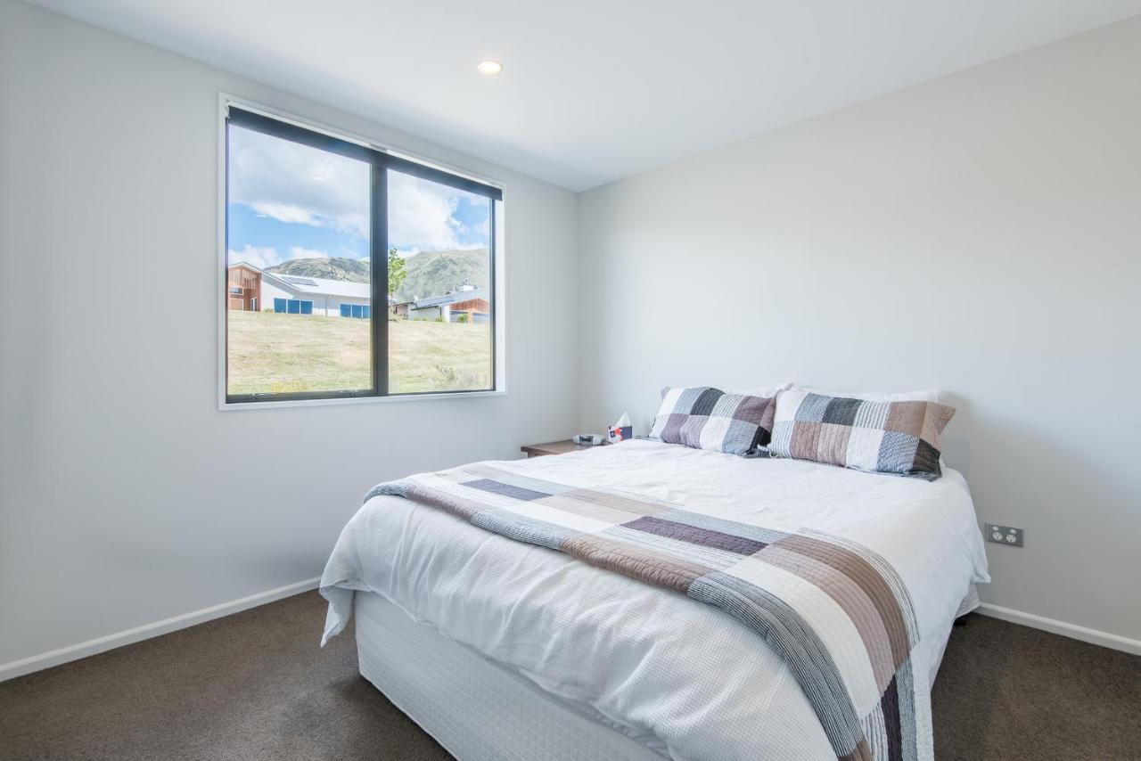 Simply Stunning Villa Wanaka Buitenkant foto